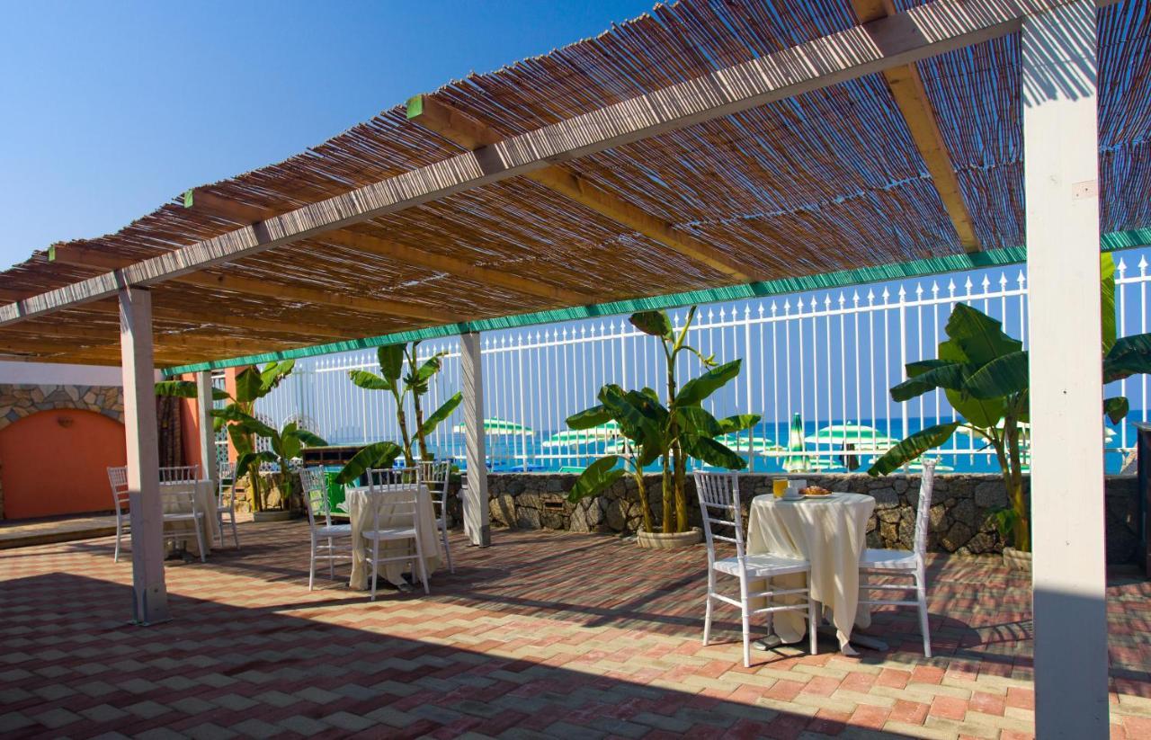 Park Oasi Resort Zambrone Exterior foto