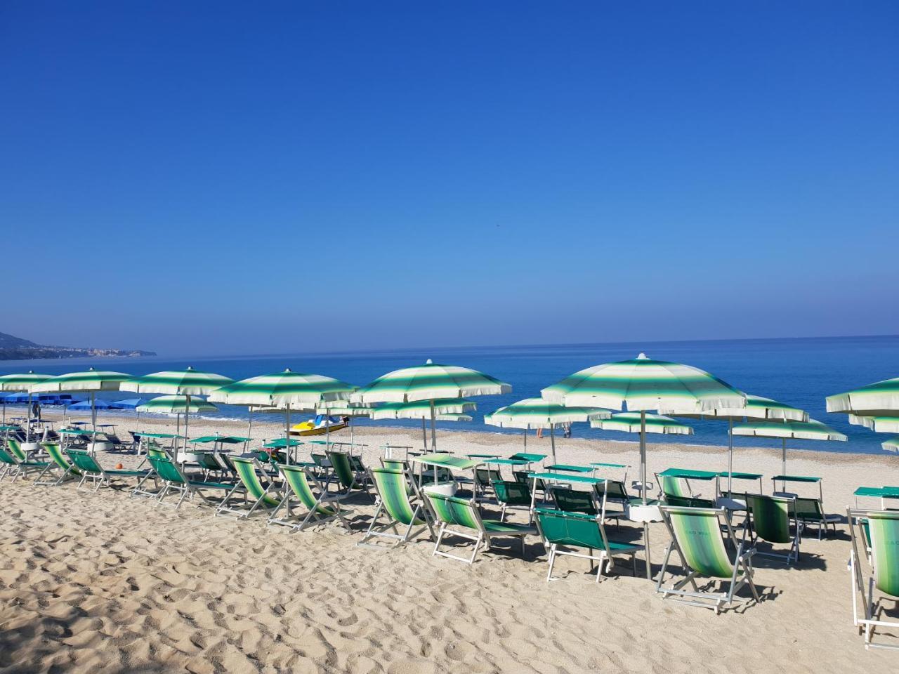 Park Oasi Resort Zambrone Exterior foto